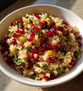 Bulgursallad med Granatäpple och Mynta