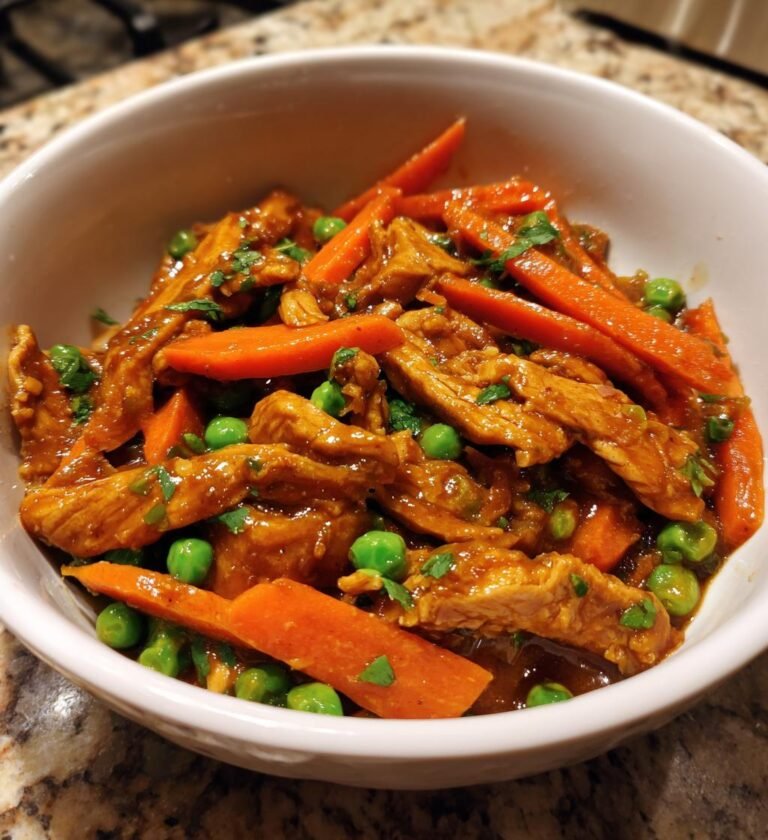 Kyckling Wok med Ärtor och Morötter