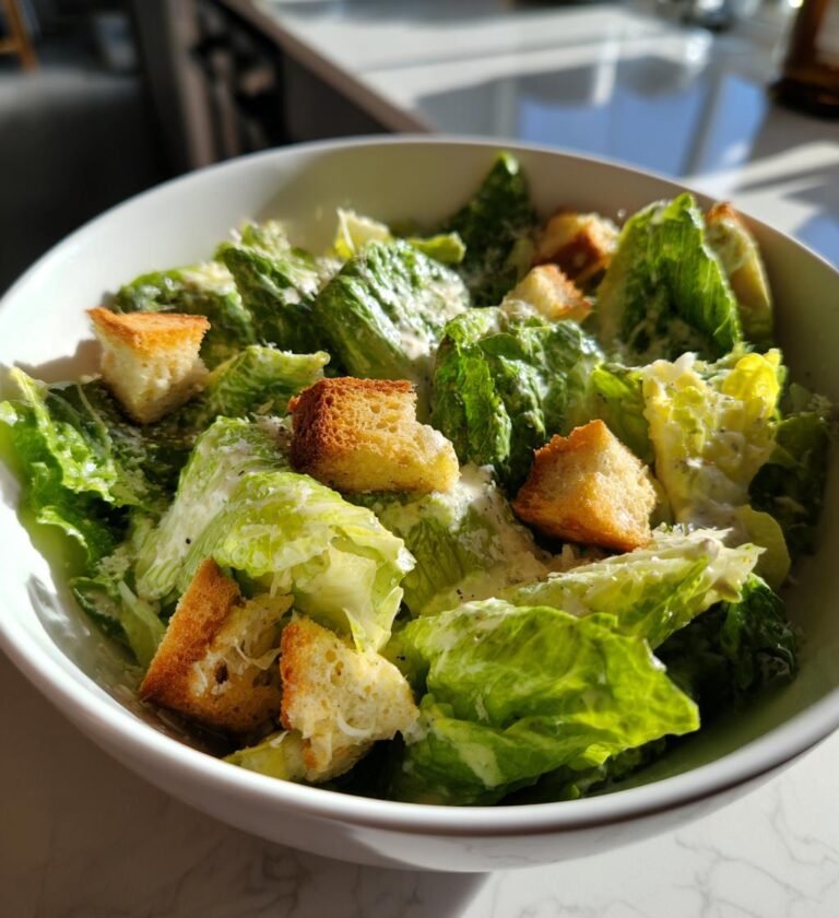 caesarsallad med hemgjord dressing