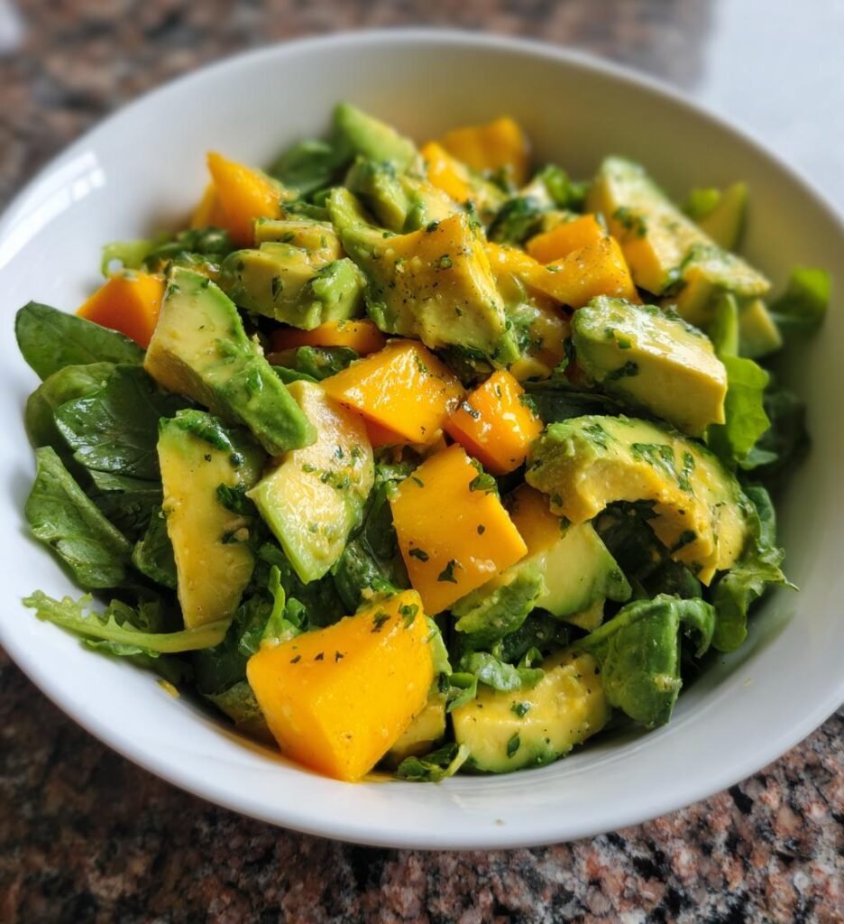sallad med avokado och mango