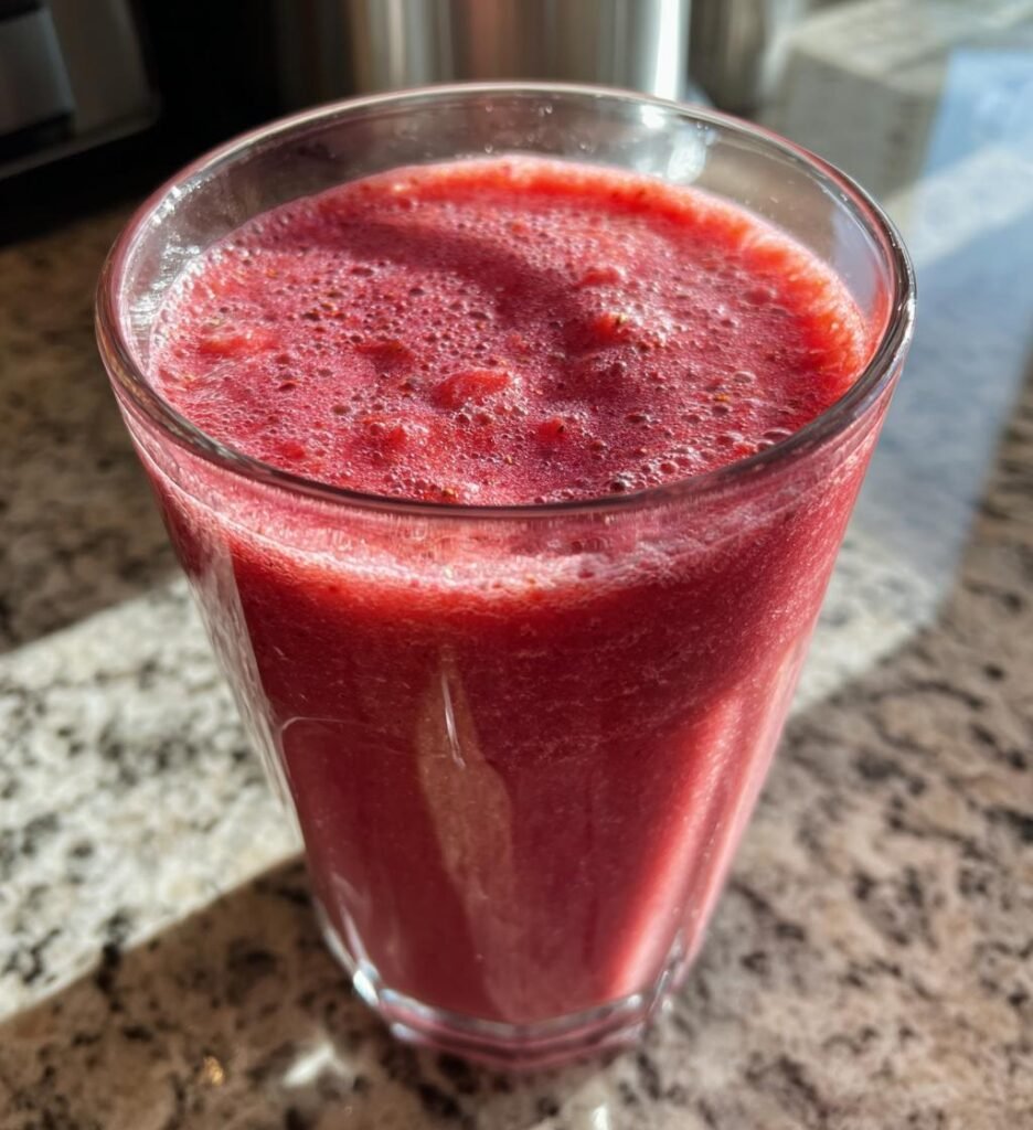 jordgubbssmoothie recept enkel