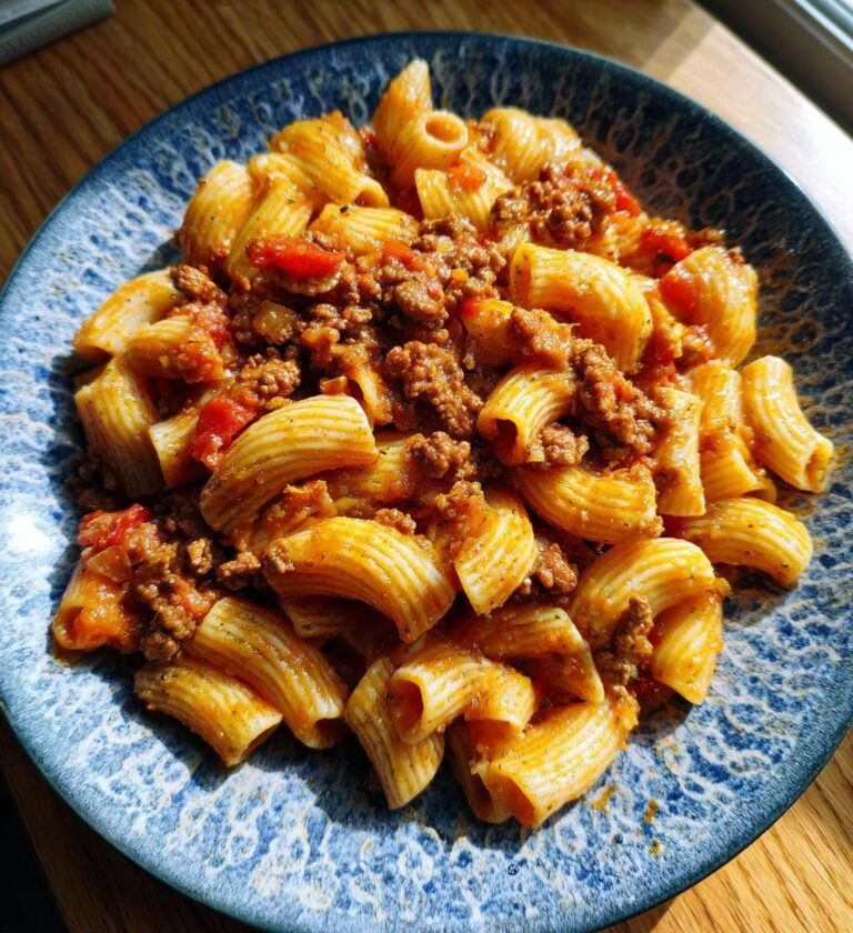 pasta med köttfärs och tomat hemgjord