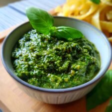 Pesto recept hemgjord basilika klassisk – Enkel och God